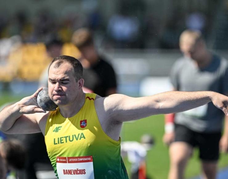 Š.Banevičius: su rutuliu išstumiu ir vadybinį stresą